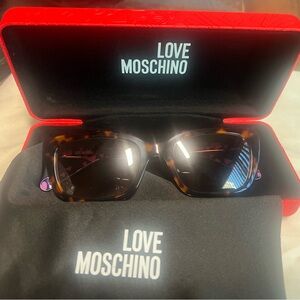 Love Moschino Brown Sunglasses